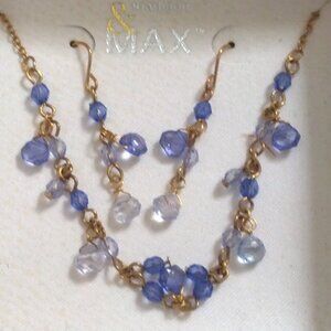 Madison Max jewelry set earrings and necklace blue light weight new old stock